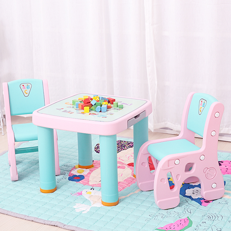 Juego de Mesa Rosada con 2 Sillas - Imagen 7
