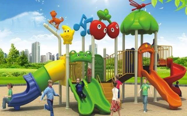 Centro de Juegos para Exteriores Luciernaga - Imagen 2